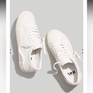 Madewell Unisex Leather Sidewalk Low-Top Sneakers - color: Pale Parchment